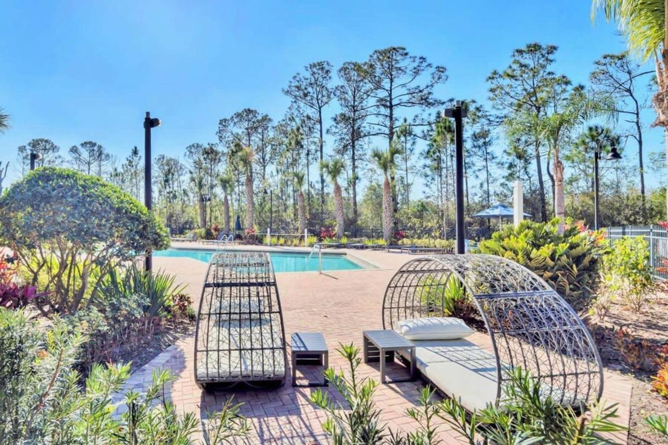 Bright Condo - 2Br With Pool & Hot Tub, Near Disney! Orlando Exteriör bild