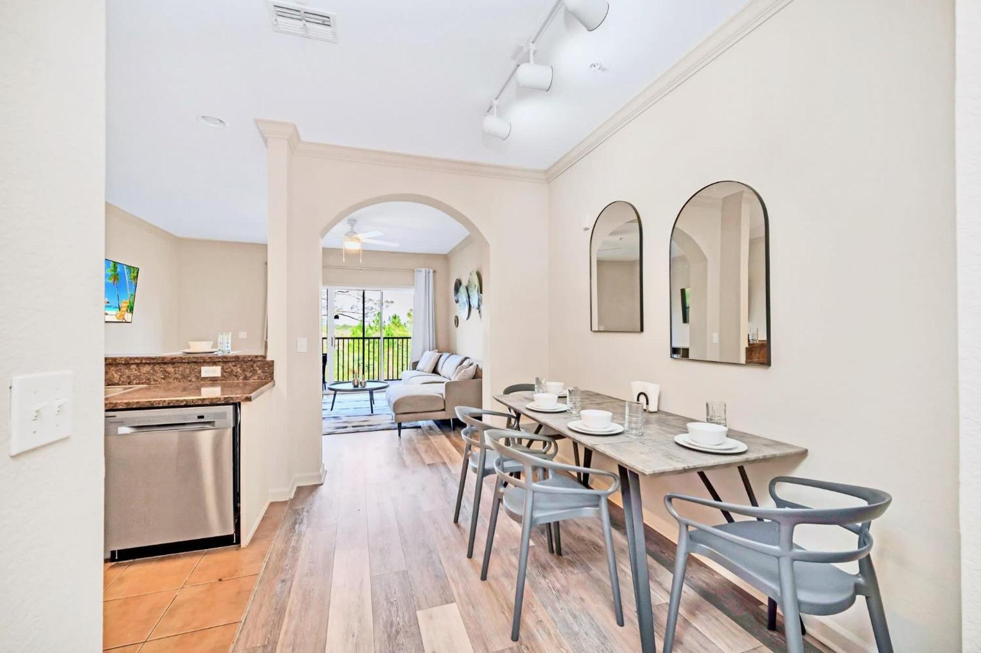 Bright Condo - 2Br With Pool & Hot Tub, Near Disney! Orlando Exteriör bild